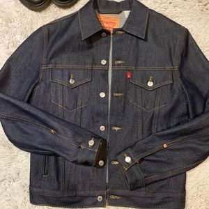 Dark wash Levi’s jacket men’s